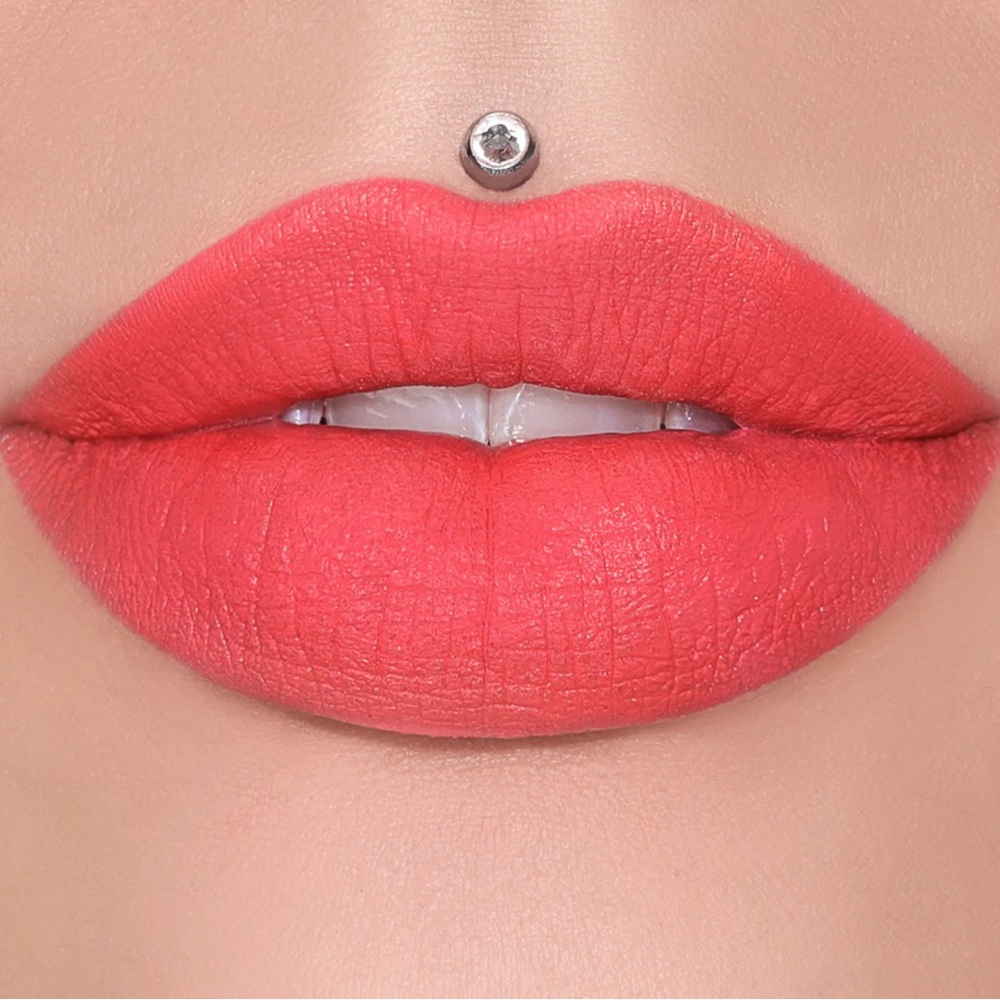 2/$20 💥 NEW (Watermelon Soda) Jeffree Star Velvet Trap Lipstick (2761)